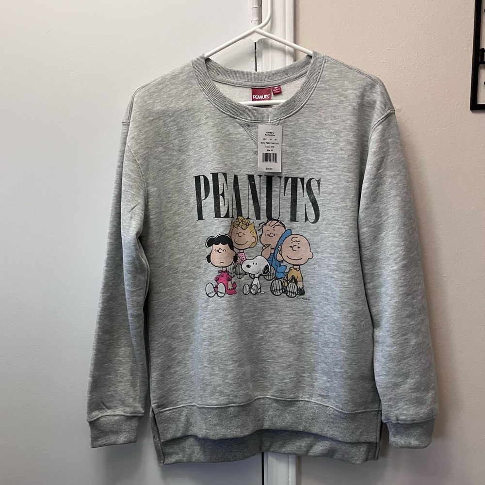 SOLD— Womens Peanuts Gang Sweatshirt size Medium NWT